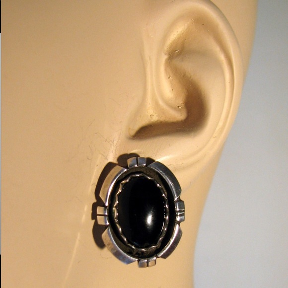 Vintage ELLA COWBOY NAVAJO overlay sterling silver black onyx earrings - Picture 5 of 6